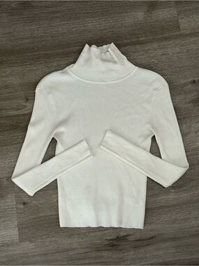 White Ribbed Turtleneck Sweater